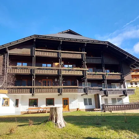 Teddybaer Ski-to-door Апартаменты